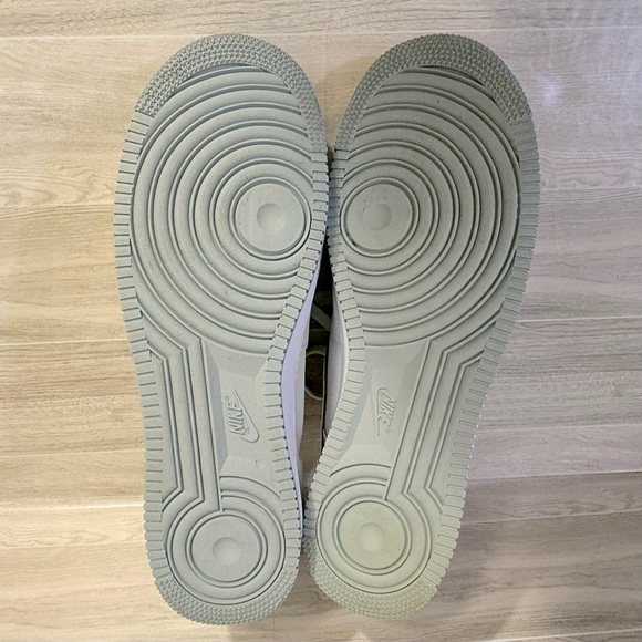 Nike Air Force 1 Low White Sneakers — Men’s Size 13 - Picture 10 of 12